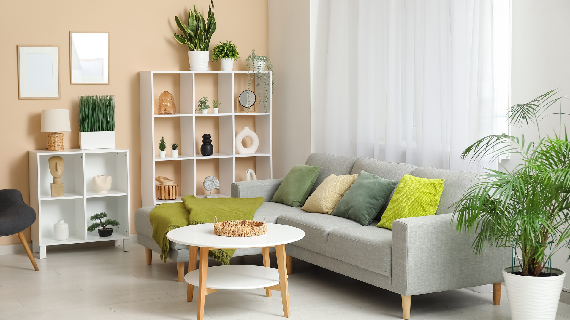 どんな環境でも堂々と活躍している、しなやかで美しい女性 2